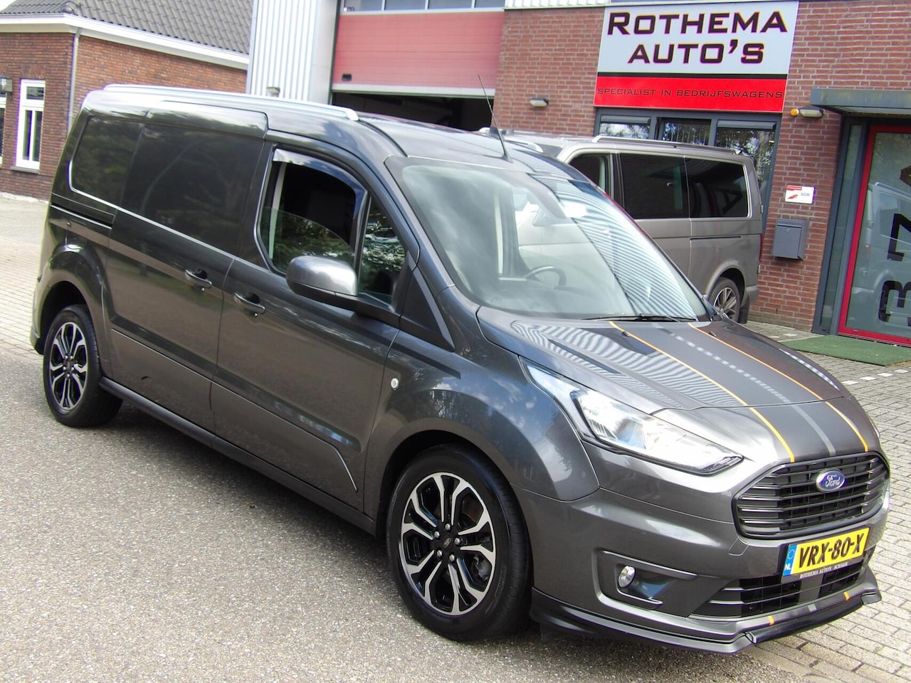 Ford Transit Connect - 1.5 EcoBlue SPORT 120PK 2022 LANG 1eEIGENAAR 2x SCHUIFDEUR VOL EXTRA'S TOPSTAAT - AutoWereld.nl
