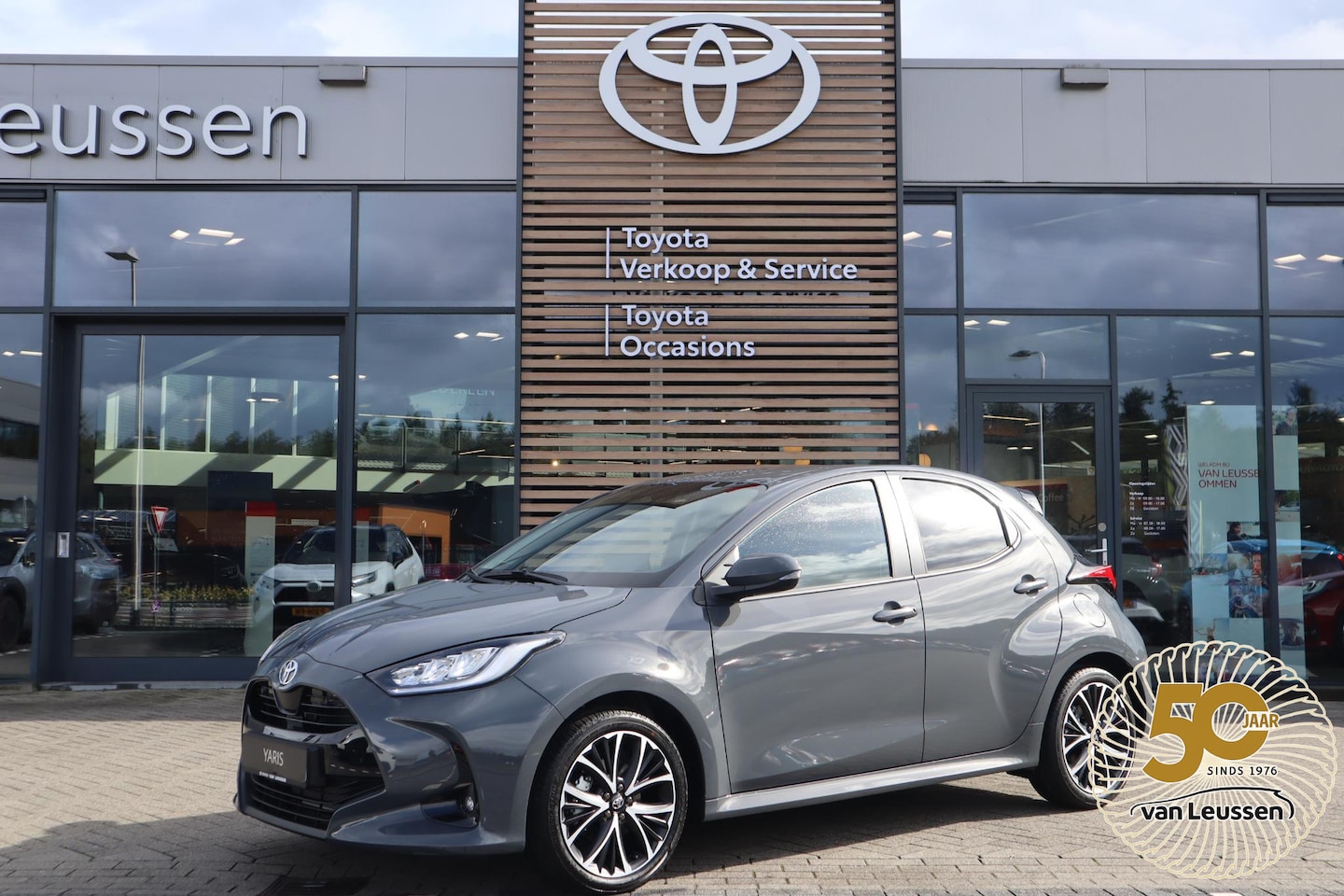 Toyota Yaris - 1.5 Hybrid 115 DYNAMIC NIEUW DIRECT LEVERBAAR! STOEL/STUURVERW PARK-SENSOREN BLIND SPOT NA - AutoWereld.nl