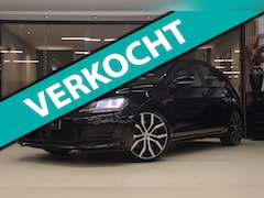 Volkswagen Golf - 2.0 TSI GTI Performance PANO/CARPLAY/STOELVER/CAM/DCC/VOL