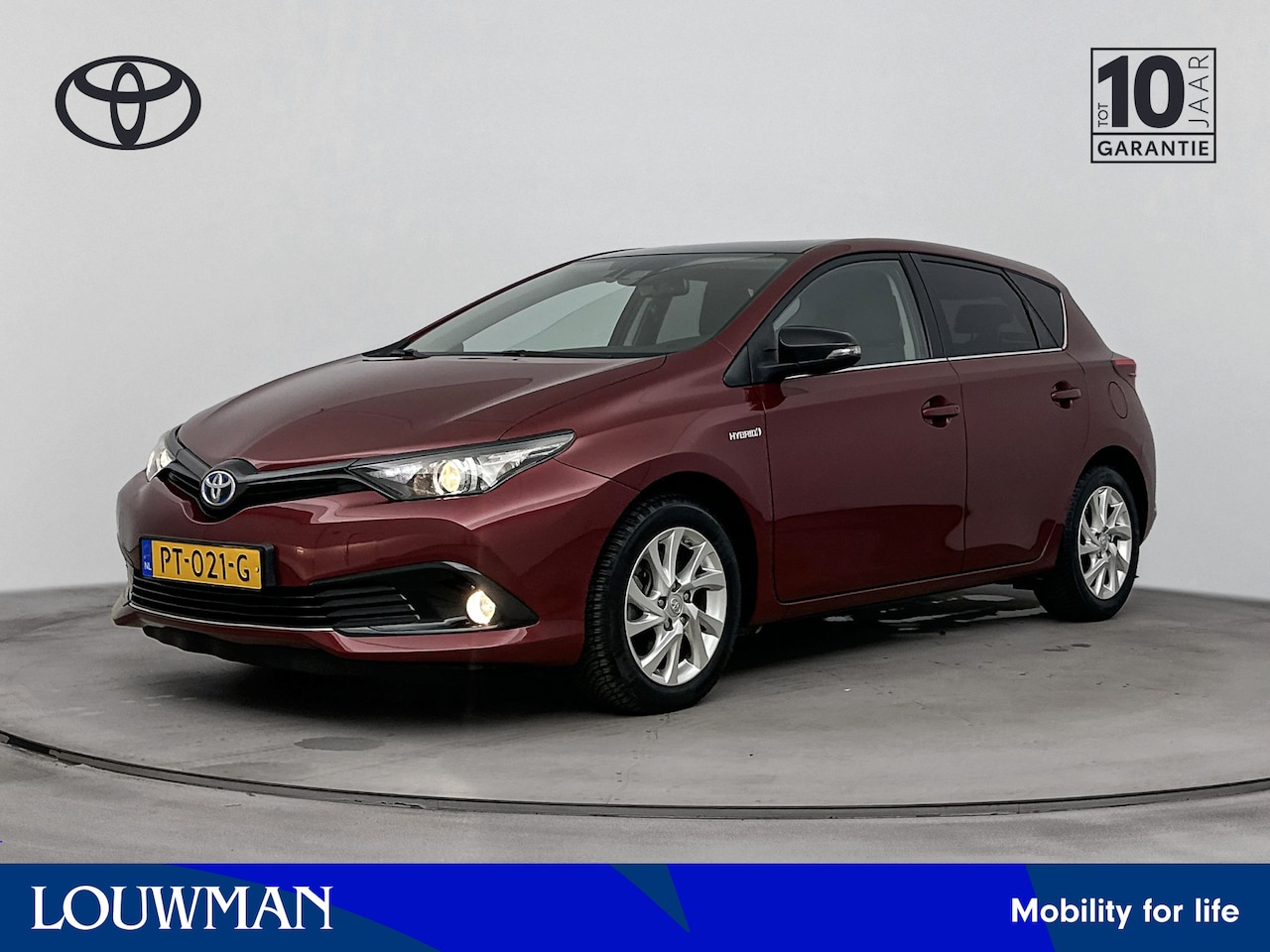 Toyota Auris - 1.8 Hybrid Black Edition Go | Cruise Control | Navigatie | Achteruitrijcamera | - AutoWereld.nl