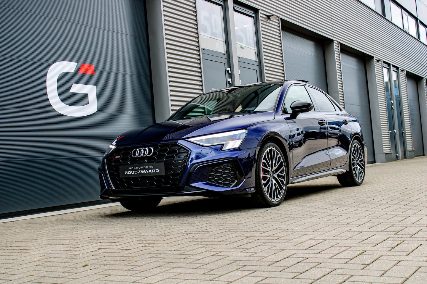 Audi S3 - Limousine 2.0 TFSI quattro | Edition One | Pano | Carbon | HUD | Matrix | B&O | Sportstoel - AutoWereld.nl
