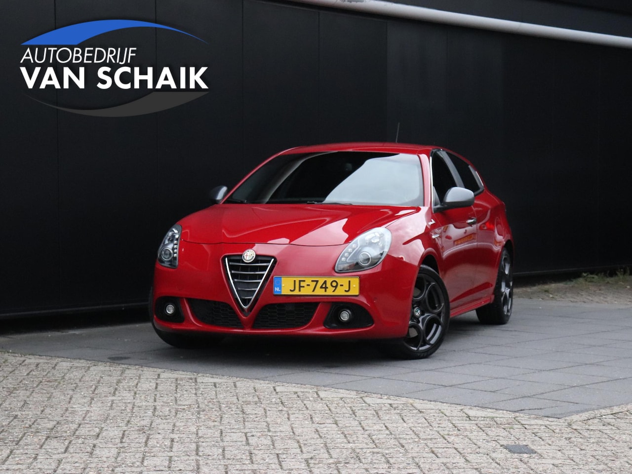 Alfa Romeo Giulietta - 1.4 T Exclusive | AUT. | LEDER/ALCANTARA | PDC | NAVI | CRUISE | - AutoWereld.nl
