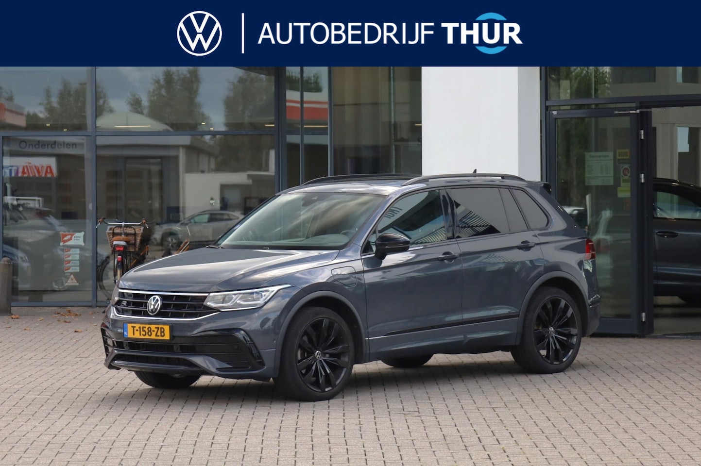 Volkswagen Tiguan - 1.4 TSI eHybrid R-Line Business+ 245PK / 180kW DSG, Door ons geleverd en onderhouden, LED - AutoWereld.nl