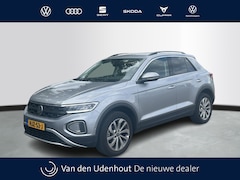 Volkswagen T-Roc - 1.5 TSI 150pk Life Edition Navigatie Camera