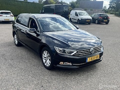 Volkswagen Passat Variant - 1.6 TDI Automaat