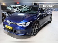 Volkswagen Golf - 1.5 TSI STYLE , NAVI, APPLE CARPLAY, VIRTUAL COCKPIT
