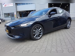 Mazda 3 - 3 2.0 E-SA-G COMFORT, 18 Inch, Navi, HUD, i-Activesense
