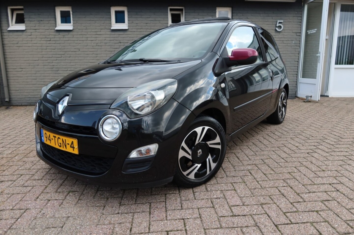 Renault Twingo - 1.2-16V Dynamique 1.2 16V DYNAMIQUE, CABRIO TOP - AutoWereld.nl