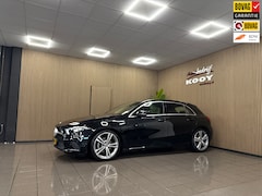 Mercedes-Benz A-klasse - 200 Launch Edition Premium Plus * Automaat / Leder / Camera / Stoelverwarming
