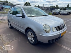 Volkswagen Polo - 1.4-16V Highline - ONLINE AUCTION