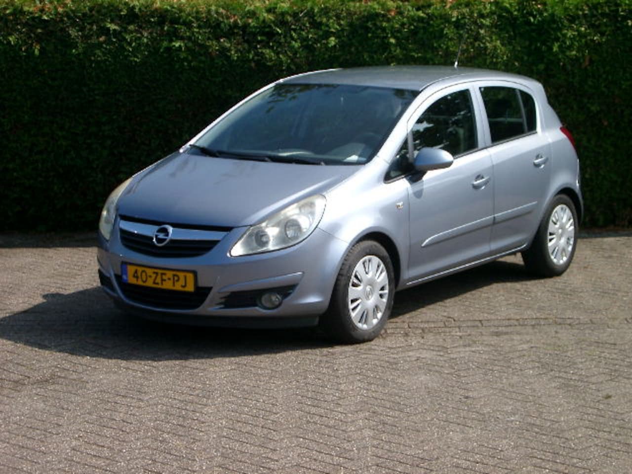 Opel Corsa - 1.2-16V Enjoy 5drs Airco, NL auto met NAP elektrische ramen, all season banden - AutoWereld.nl