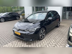 Volkswagen Golf - 1.5 eHybrid Life Edition 204pk