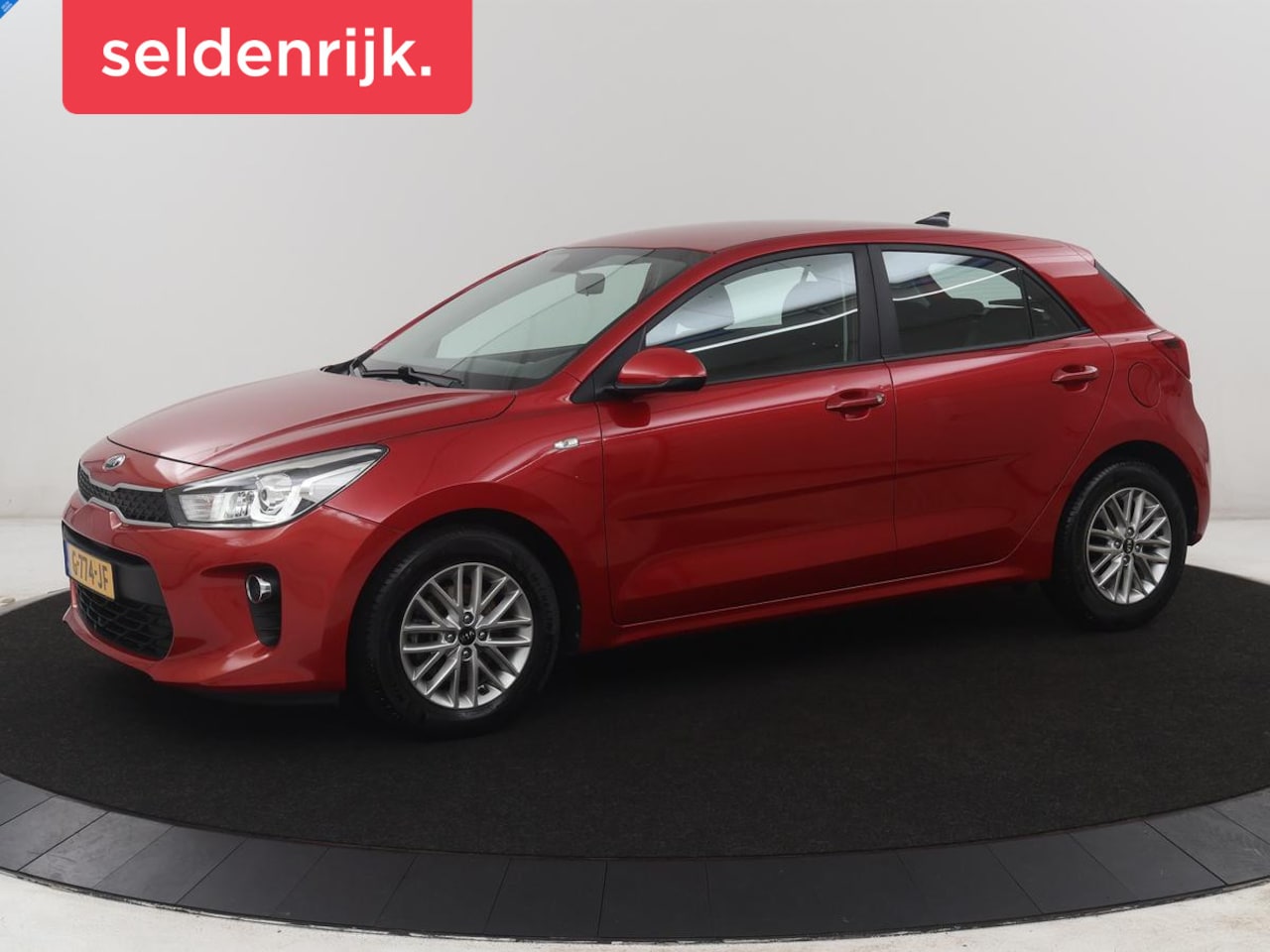 Kia Rio - 1.0 TGDI DynamicLine | Carplay | Camera | Full LED | Cruise control | Navigatie | Lichtmet - AutoWereld.nl