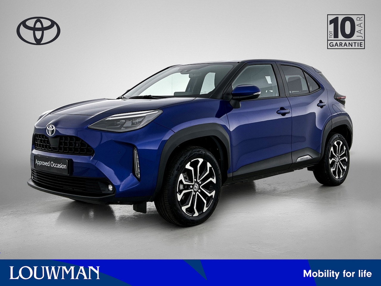 Toyota Yaris Cross - 1.5 Hybrid First Edition + | Parkeersensoren voor+achter | Stoelverwarming | Apple CarPlay - AutoWereld.nl