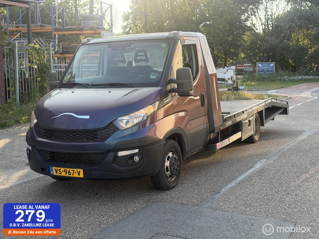 Iveco Daily - 35 - 3.0D Automaat, OPRIJWAGEN - AUTOTRANSPORTER - AutoWereld.nl