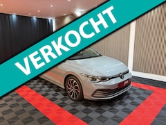 Volkswagen Golf - 1.5 eTSI Style DSG Automaat Pano Memory-Massage Camera Led IQ Lights Trekhaak