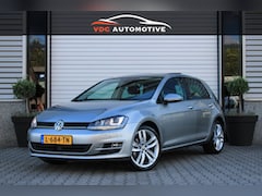 Volkswagen Golf - 1.4 TSI Automaat Pano | Stoelverwarming | Parkeersensoren | Navi | Dealer Onderhouden