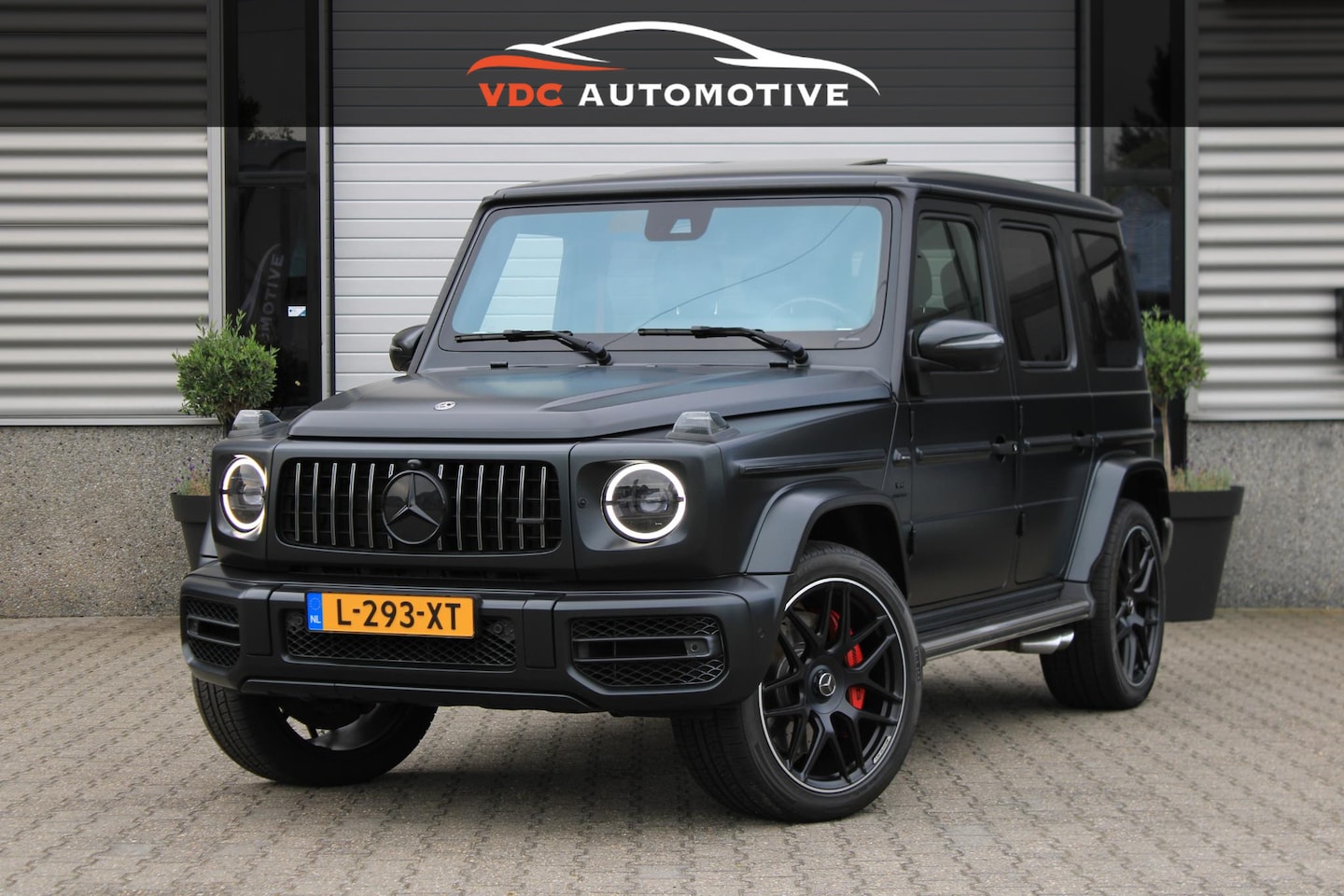 Mercedes-Benz G-klasse - 63 Edition 1 Magno Zwart | Distronic | Carbon Pakket | Schuifdak | Burmester | Sfeerverlic - AutoWereld.nl