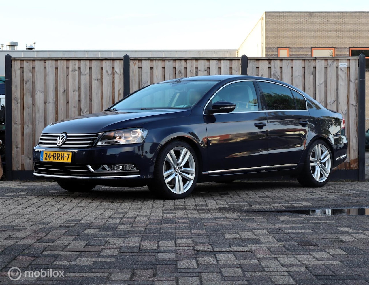 Volkswagen Passat - 1.8 TSI Highline 1.8 TSI Highline - AutoWereld.nl