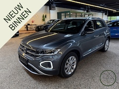 Volkswagen T-Roc - 1.5 TSI Style | 53.000KM | IQ Light | Facelift Model Keyless | Camera | Adaptive | trekhaa