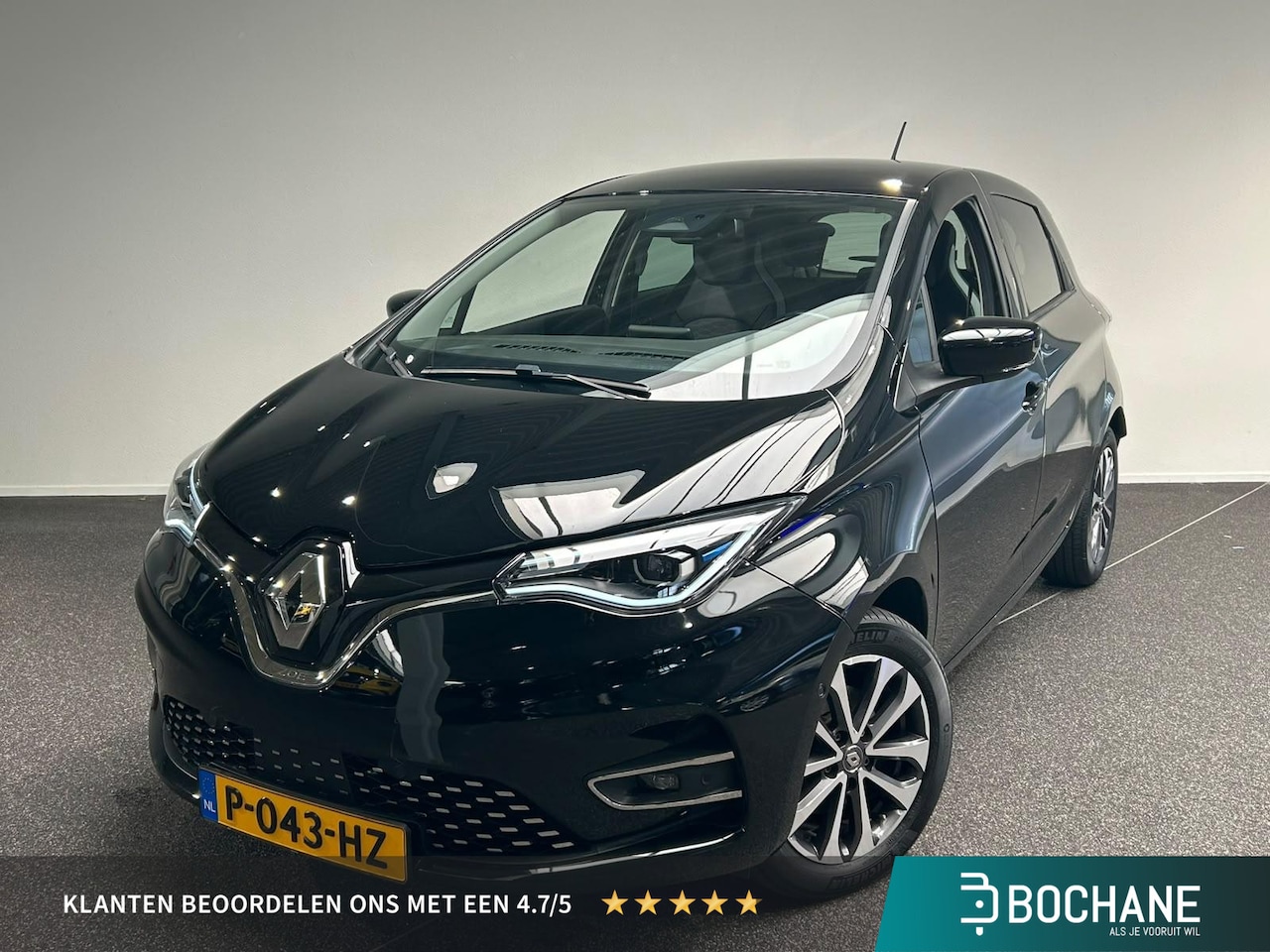 Renault Zoe - R135 Intens 52 kWh | Navigatie | Camera | Stoelverwarming | Apple CarPlay / Android Auto | - AutoWereld.nl