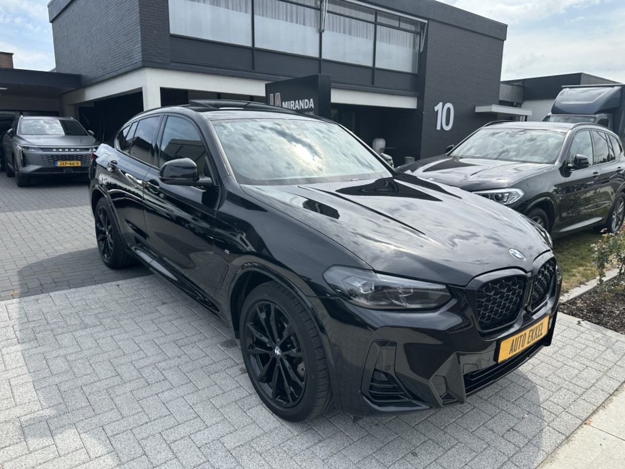 BMW X4 - xDrive20i High Executive M-Pakket - AutoWereld.nl