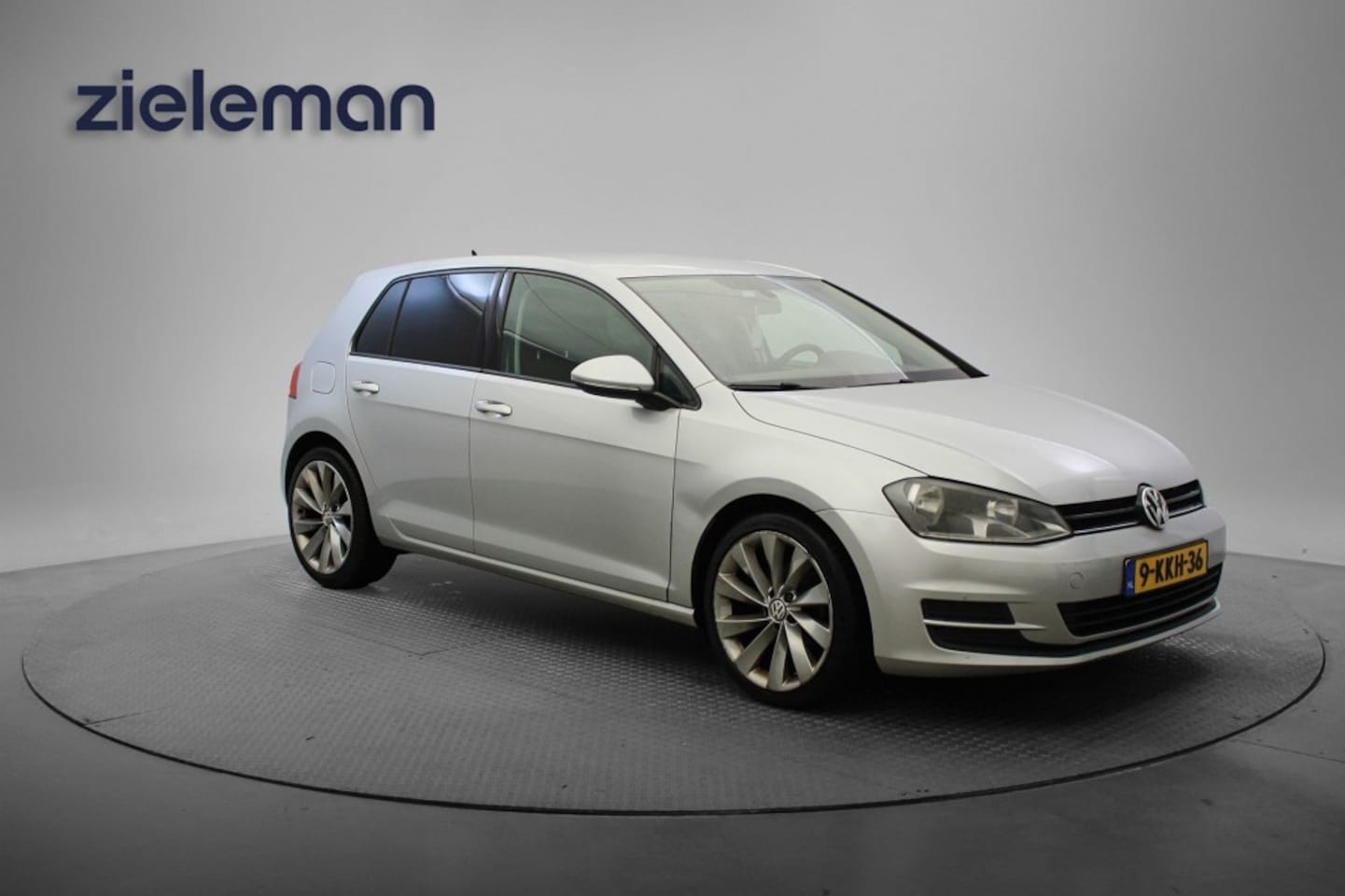 Volkswagen Golf - 1.2 TSI Comfortline- Navi, Clima - AutoWereld.nl