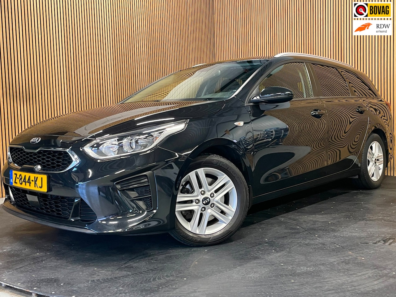 Kia Cee'd Sportswagon - Ceed 1.0 T-GDi DynamicLine|TREKHAAK|CARPLAY+ANDROID AUTO|STOEL+STUURVERW|CAMERA|CRUISE,CLI - AutoWereld.nl