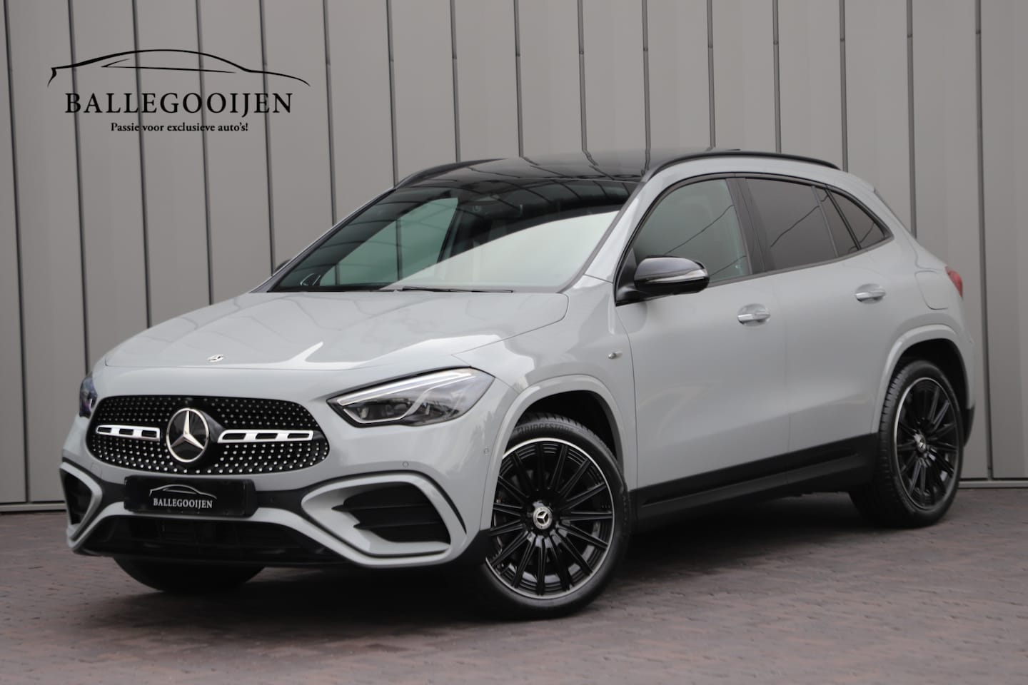 Mercedes-Benz GLA-Klasse - 250e AMG | 218PK | Head-up | Keyless-go | Burmester | Pano | Stuurwielverw. | Sfeerverlich - AutoWereld.nl