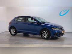 Volkswagen Polo - 1.0 TSI Life Business Stoelverwarming Navigatie App-Connect DAB+