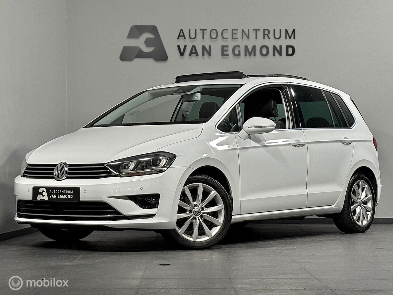 Volkswagen Golf Sportsvan - 1.4 TSI DSG Highline | PANO | ACC - AutoWereld.nl