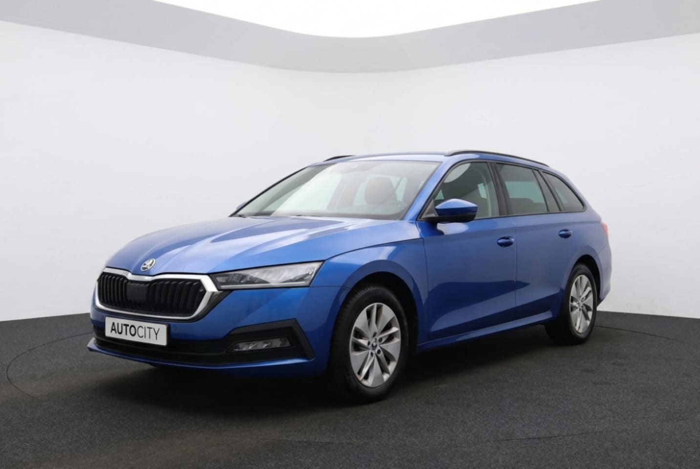 Skoda Octavia Combi - Ambition 1.0 TSI l Automaat l Carplay l Cruise - AutoWereld.nl