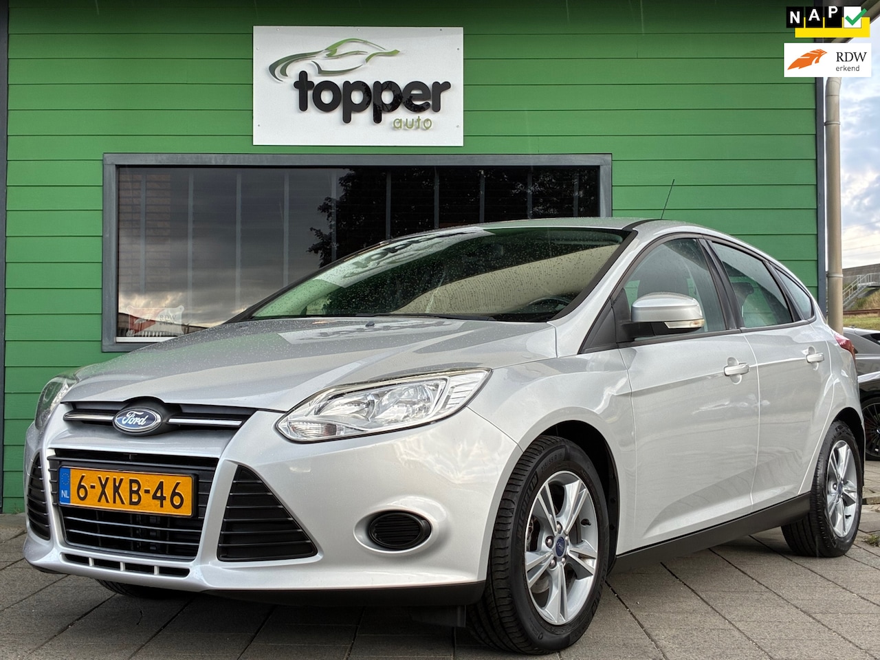 Ford Focus - 1.0 EcoBoost Edition|2e Eigenaar|D-riem v.v.|Navigatie|Airco|CruiseControl|Trekhaak|Nieuwe - AutoWereld.nl