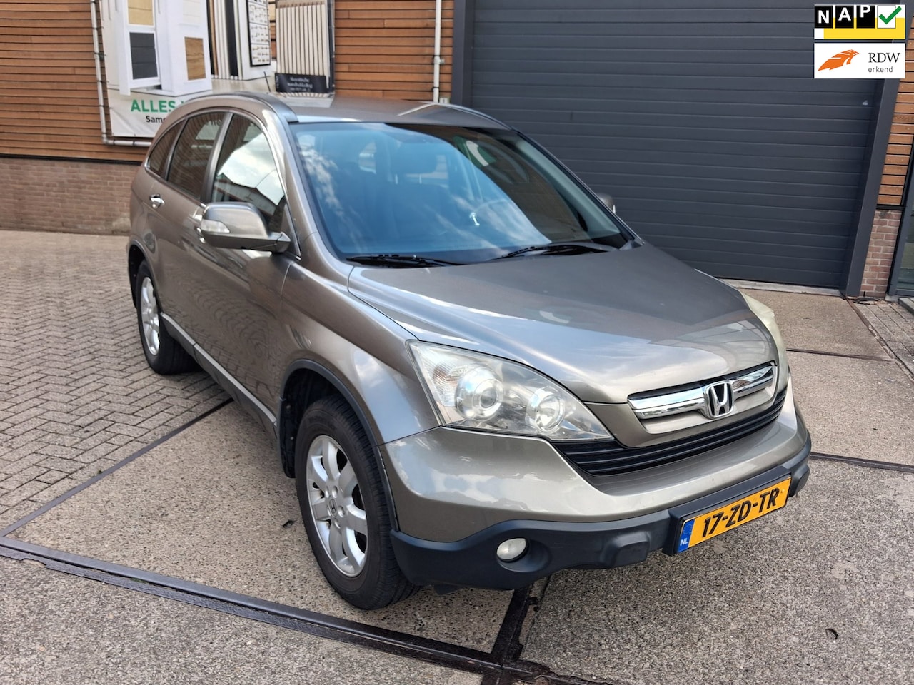 Honda CR-V - 2.0i Elegance 2.0i Elegance ((( automaat ))) - AutoWereld.nl