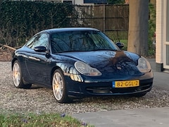 Porsche 911 - 3.4 Coupé Carrera tiptronic
