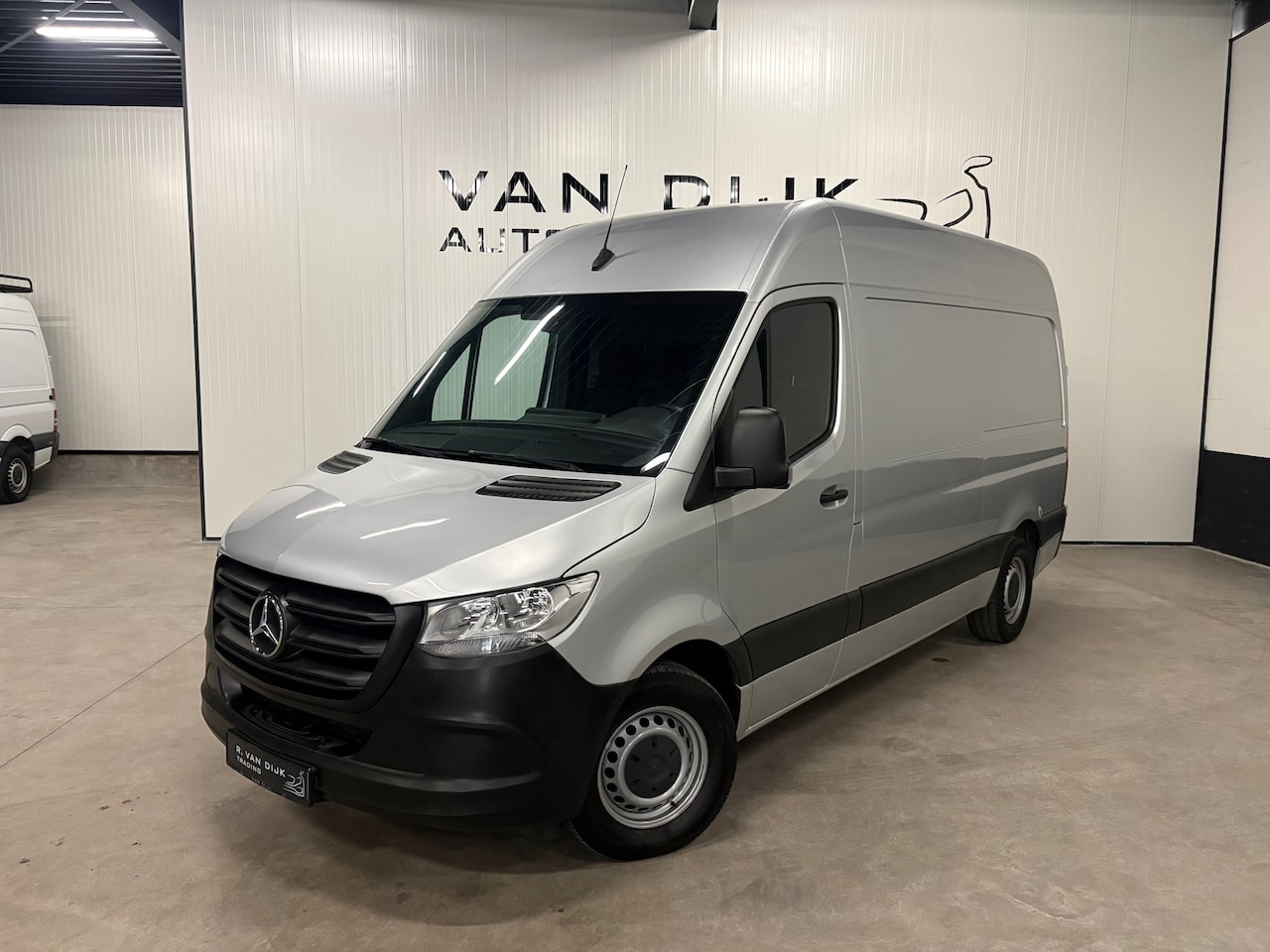 Mercedes-Benz Sprinter - 315 1.9 CDI L2H2 Automaat Camera Carplay - AutoWereld.nl