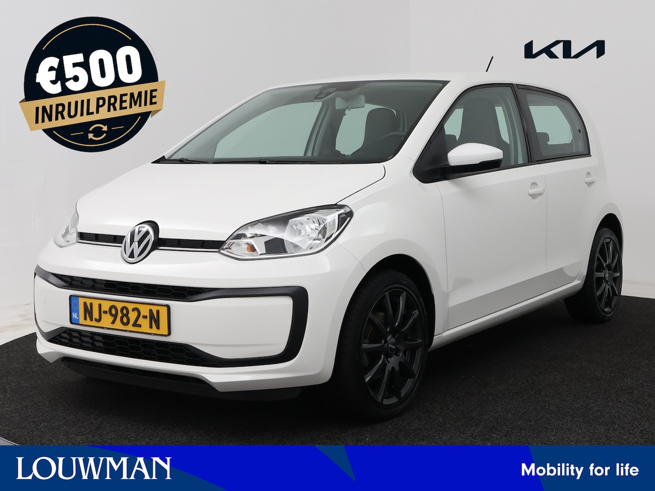 Volkswagen Up! - 1.0 BMT move up! | Airco | LED | Bluetooth | €500-inruilpremie - AutoWereld.nl