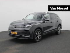 Volkswagen Tiguan - 1.5 eHybrid Life Edition 204 PK | Panoramadak | Stoelverwarming | LED Koplampen | Apple Ca