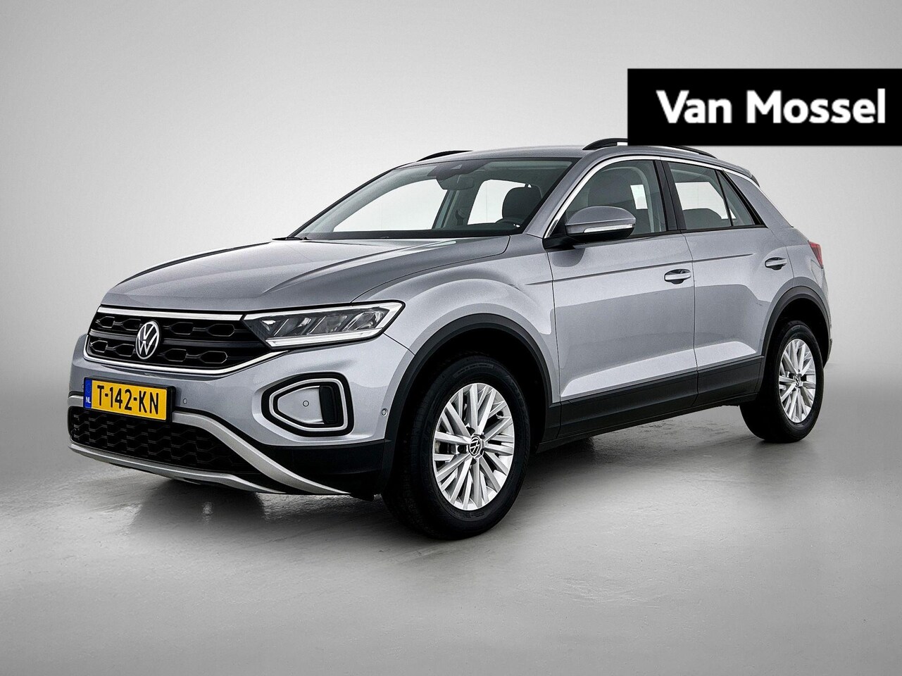 Volkswagen T-Roc - 1.0 TSI Life | 110 PK | | Airco | Adaptive Cruise Control | Lane Assist | Parkeersensoren - AutoWereld.nl