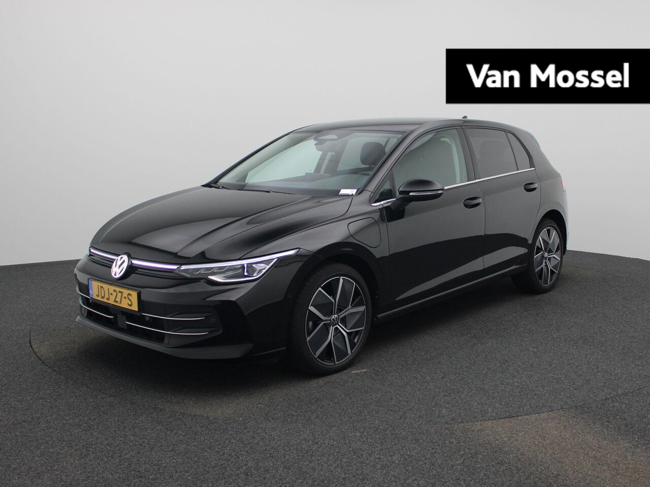 Volkswagen Golf - 1.5 eHybrid Style Edition 204 PK Origineel Nederlands | 1e Eigenaar | Navigatie | Stoelver - AutoWereld.nl