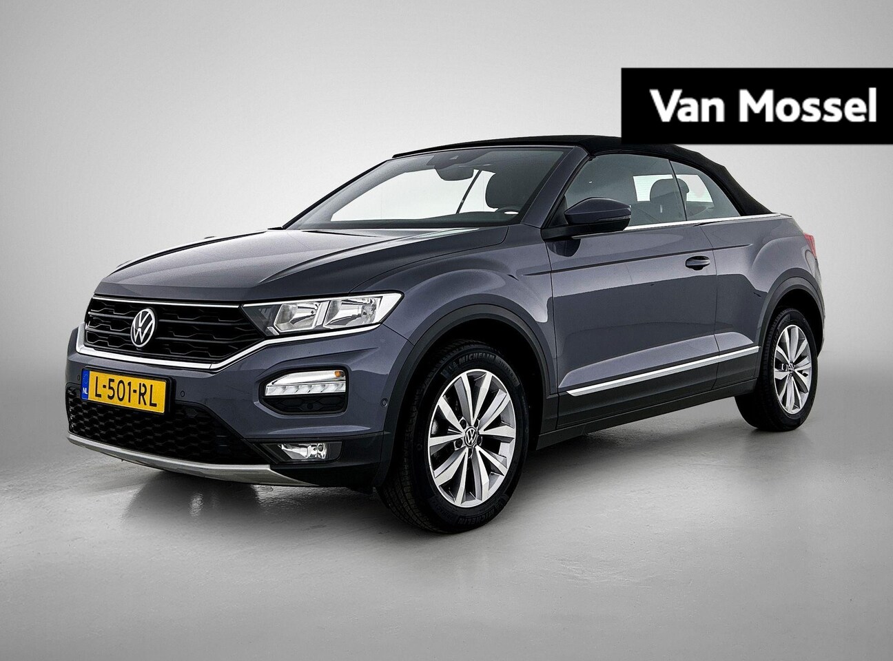 Volkswagen T-Roc Cabrio - 1.0 TSI Style | 115 PK | Parkeercamera | Stoelverwarming | Carplay / Android Auto - AutoWereld.nl