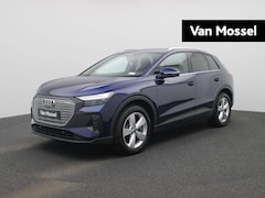 Audi Q4 e-tron - 40 Edition 63 kWh l Climate control l Navigatie l Parkeersensoren l Privacy glas l Stoelve
