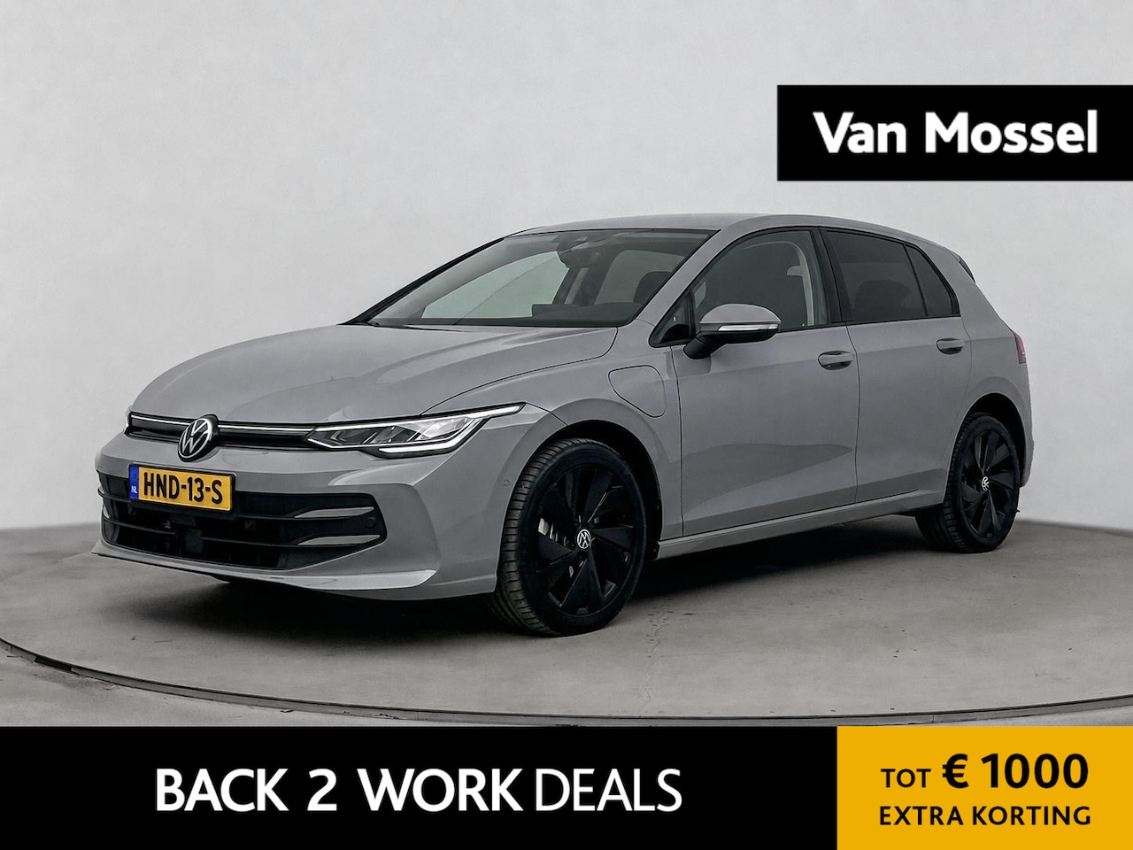 Volkswagen Golf - 1.5 eHybrid Life Edition 204PK | Apple Carplay | Stoel+stuur verwarming | Camera| Parkeers - AutoWereld.nl