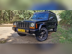 Jeep Cherokee - 4.0i Limited 4x4