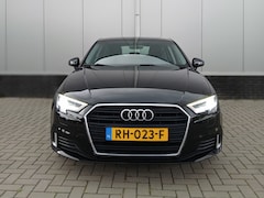 Audi A3 Sportback - 1.0 TFSI Sport Lease Edition Met lichte vangrailschade