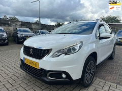 Peugeot 2008 - 1.2 PureTech Active AIRCO/ NAVI/ TREKHAAK