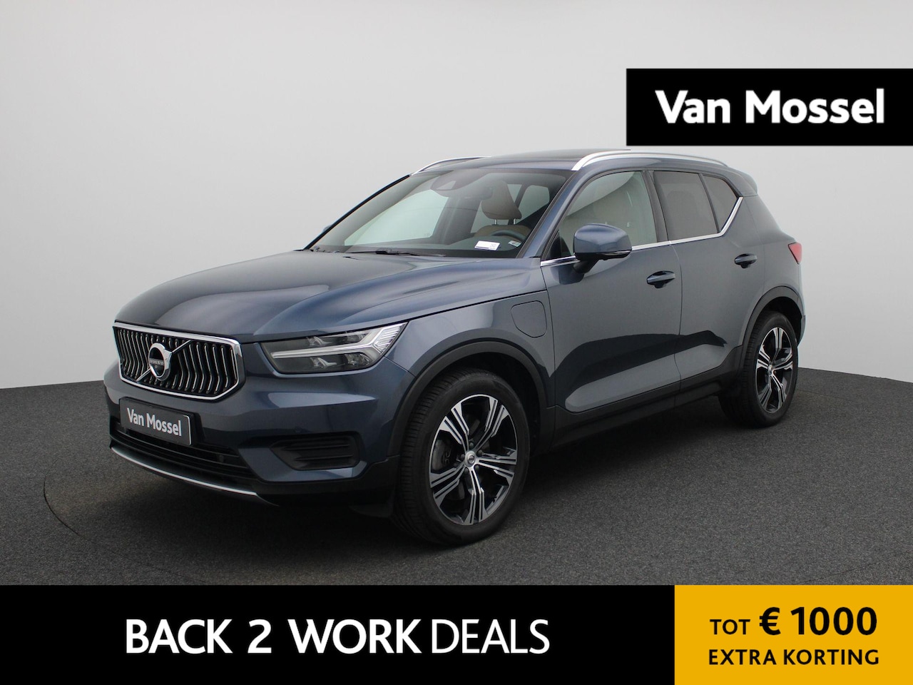 Volvo XC40 - 1.5 T4 Recharge Inscription | Automaat | Panoramadak | Trekhaak | Apple Carplay / Android - AutoWereld.nl