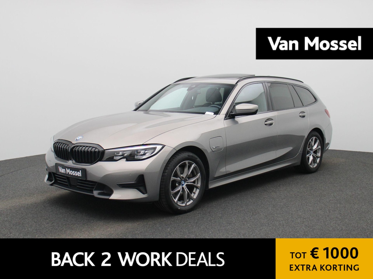 BMW 3-serie Touring - 320e Business Edition Plus | Automaat | LMV | Navigatie | Schuifdak | Stoel verwarming | V - AutoWereld.nl