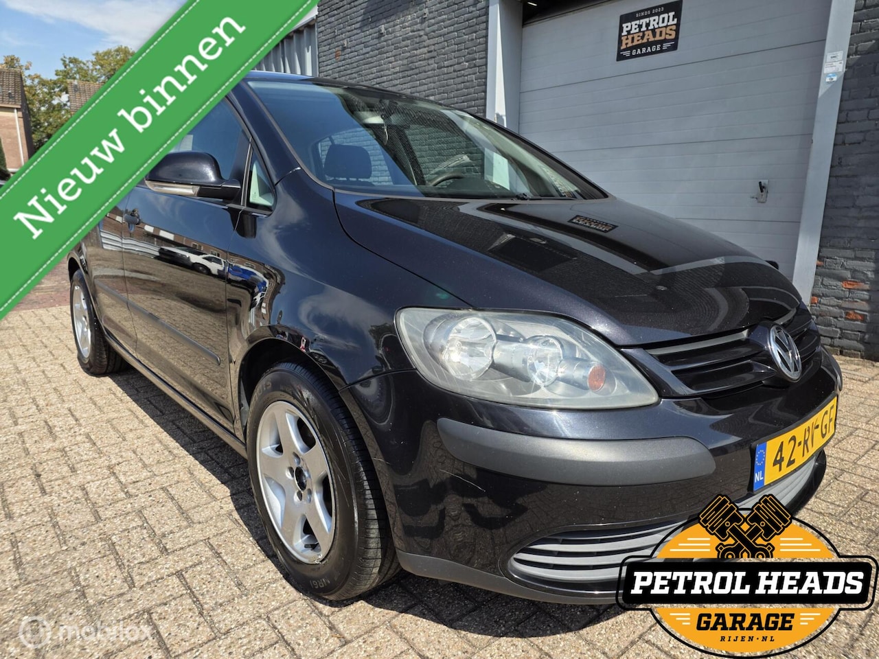 Volkswagen Golf - 1.6 FSI comfortl. | trekhaak |Android |Clima - AutoWereld.nl