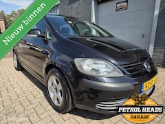 Volkswagen Golf - 1.6 FSI comfortl. | trekhaak |Android |Clima